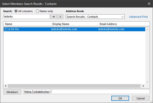 Add recipients to an Outlook contact group