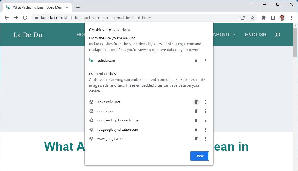 Use the trash icon to remove one domain’s cookies